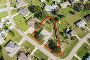 401 SW College Park Rd, Port Saint Lucie, FL 34953 - Photo 4