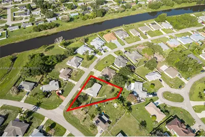 401 SW College Park Rd, Port Saint Lucie, FL 34953 - Photo 8