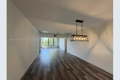 1705 Whitehall Dr #403, Davie, FL 33324 - Photo 14