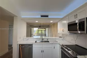 1705 Whitehall Dr, Davie, FL 33324 - Photo 18