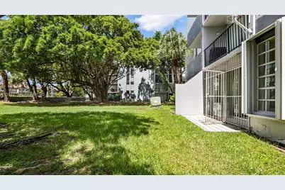 110 Fontainebleau Blvd #101, Miami, FL 33172 - Photo 22