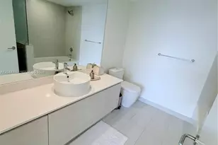 4250 Biscayne Blvd, Miami, FL 33137 - Photo 16