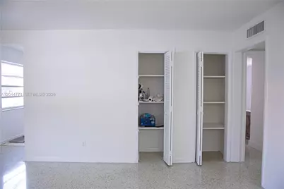 1226 SW 30th Ave #1226, Miami, FL 33135 - Photo 6