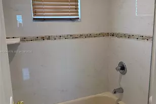 101 E 51st Pl, Hialeah, FL 33013 - Photo 18