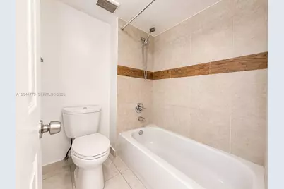405 Lakeview Dr #202, Weston, FL 33326 - Photo 10