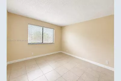 405 Lakeview Dr #202, Weston, FL 33326 - Photo 12