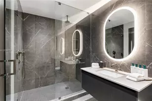 20 NE 11th, Miami, FL 33132 - Photo 18