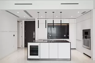 300 Biscayne Blvd Way, Miami, FL 33131 - Photo 4
