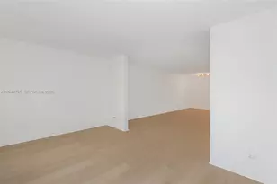 445 NE 195th St, Miami, FL 33179 - Photo 6
