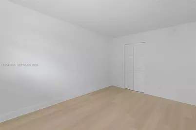 445 NE 195th St #326, Miami, FL 33179 - Photo 20