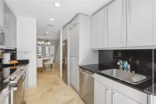 204 Washington Ave, Miami Beach, FL 33139 - Photo 12
