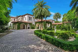 150 Edgewater Dr, Coral Gables, FL 33133 - Photo 14