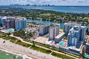 5401 Collins Ave, Miami Beach, FL 33140 - Photo 36