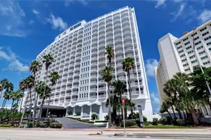 5401 Collins Ave, Miami Beach, FL 33140 - Photo 48