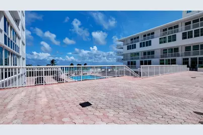 5401 Collins Ave #928, Miami Beach, FL 33140 - Photo 66