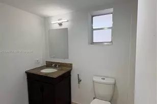 447 NE 195th St, Miami, FL 33179 - Photo 8