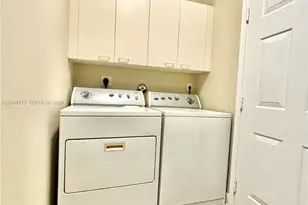 9109 Dupont Pl, Wellington, FL 33414 - Photo 40