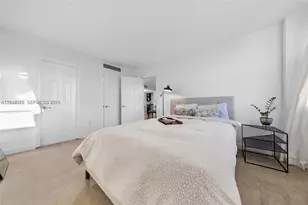 1020 Meridian Ave, Miami Beach, FL 33139 - Photo 10