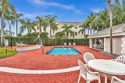2831 N Oakland Forest Dr #101, Oakland Park, FL 33309 - Photo 18