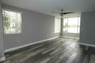 2831 N Oakland Forest Dr, Oakland Park, FL 33309 - Photo 4