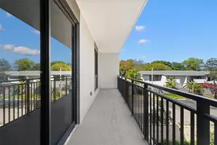 2479 NE 192 St, Miami, FL 33180 - Photo 24