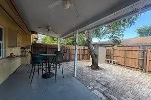 4402 NW 5th Ave, Deerfield Beach, FL 33064 - Photo 4