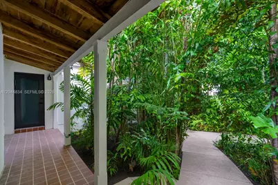 5390 Sunset Dr, Miami, FL 33143 - Photo 20