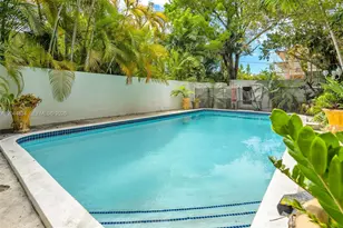 5390 Sunset Dr, Miami, FL 33143 - Photo 18