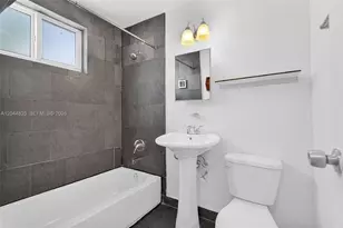320 85th St, Miami Beach, FL 33141 - Photo 10