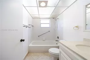642 N Normandy N, Delray Beach, FL 33484 - Photo 12