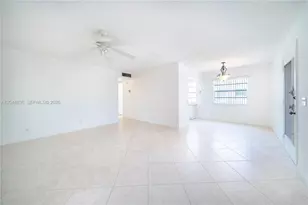 642 N Normandy N, Delray Beach, FL 33484 - Photo 4