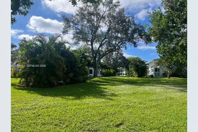 340 S Oakridge  S #340, Deerfield Beach, FL 33442 - Photo 18