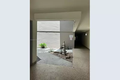 [Address not provided], Miami, FL 33193 - Photo 4