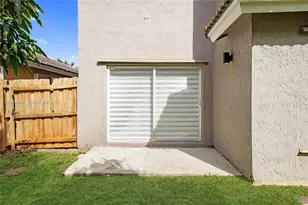 16546 SW 103rd Ln, Miami, FL 33196 - Photo 22