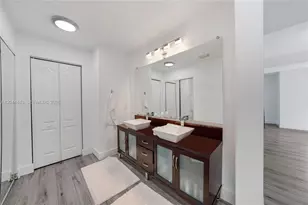 16546 SW 103rd Ln, Miami, FL 33196 - Photo 14