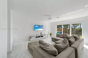 16546 SW 103rd Ln, Miami, FL 33196 - Photo 10