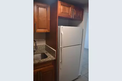666 W 81st St #311, Hialeah, FL 33014 - Photo 16