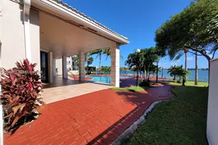 2890 N Oakland Forest Dr, Oakland Park, FL 33309 - Photo 20