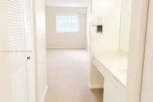 12900 SW 13th St, Pembroke Pines, FL 33027 - Photo 10