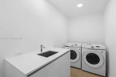 501 West Ave #4102, Miami Beach, FL 33139 - Photo 24