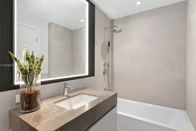 501 West Ave #4102, Miami Beach, FL 33139 - Photo 18