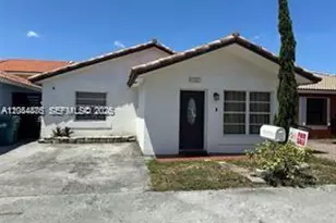 11537 SW 6th St, Sweetwater, FL 33174 - Photo 1