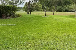 8838 W McNab Rd, Tamarac, FL 33321 - Photo 22