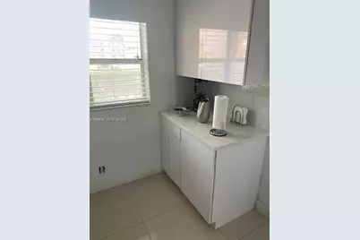 8838 W McNab Rd #104, Tamarac, FL 33321 - Photo 6