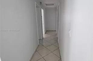 5720 Douglas St, Hollywood, FL 33021 - Photo 8