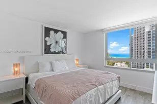 400 South Pointe Dr, Miami Beach, FL 33139 - Photo 24