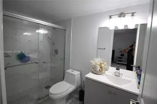 8415 SW 107th Ave, Miami, FL 33173 - Photo 8