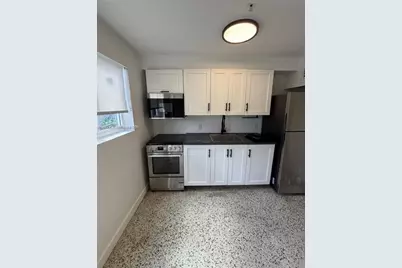 560 NW 1st St #7, Miami, FL 33128 - Photo 10