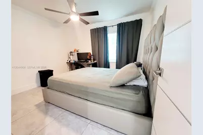 6324 NW 201st Ln, Hialeah, FL 33015 - Photo 22