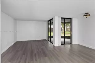 8205 SW 152nd Ave, Miami, FL 33193 - Photo 10